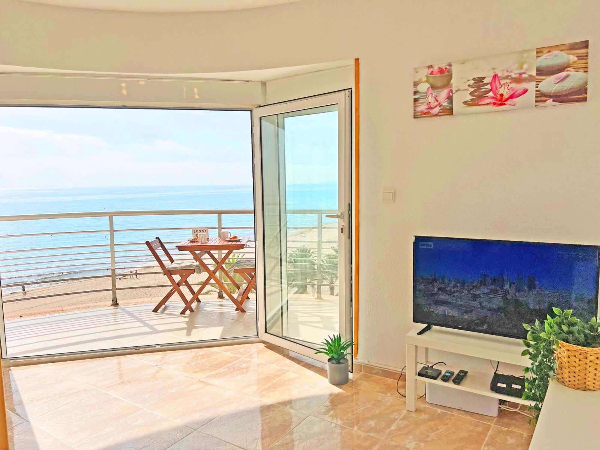 Atico Frente Al Mar 2 Terrazas Barbacoa Y Parking Sujeto A Disponibilidad Διαμέρισμα El Campello Εξωτερικό φωτογραφία